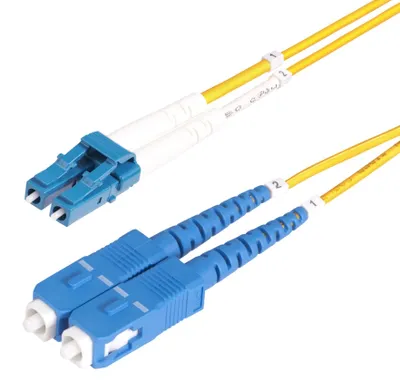 Imagen del producto de Cable de fibra óptica monomodo OS2, con conectores LC/SC, de 5 metros