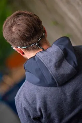 Zdjęcie produktu dla Okulary ochronne UVEX I-Vo z sznurkiem – zapobiegające parowaniu – jasnoszare okulary ochronne