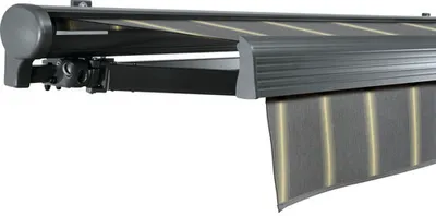 Produktbild von SOLUNA Halbkassettenmarkise Comfort 3x2,5 Dessin D417 Gestell DB703 dunkelgrau Antrieb links inkl.Motor, Sonnen und Wind