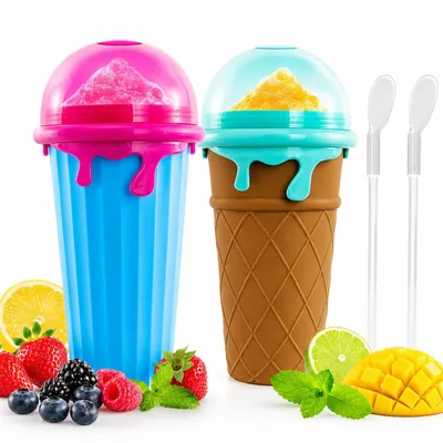 Produktbild von lushy Becher 2er Set je 500 ml – wiederverwendbare Slush Eis Becher mit Löffel-Strohhalm, Frozen Squeeze Cup für Saft, Cola, Smoothies & Sommergetränk