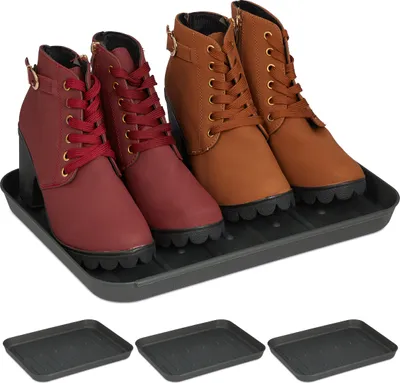 Produktbild von Relaxdays Schuhabtropfschale, 4er Set, Unterlage für nasse Schuhe, HBT: 3 x 27 x 35 cm, Schuhablage Kunststoff, schwarz
