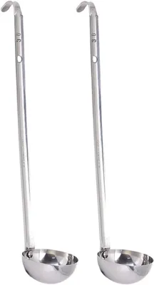Imagen del producto de 2 cucharones de acero inoxidable con mango largo, ideales para servir sopa y salsas, tanto en la cocina como en restaurantes