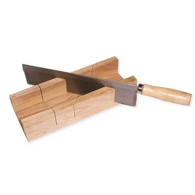 Obrázek produktu pro Ruční pila se zkoseným břitem 250 mm