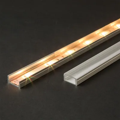Produktbild von Transparente Abdeckung für LED-Aluminiumprofil 41010A1 - 1 Meter - Polycarbonat [41010T1]