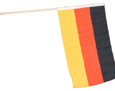Produktbild von Deutschland Fahne 30x45cm mit Holzstock