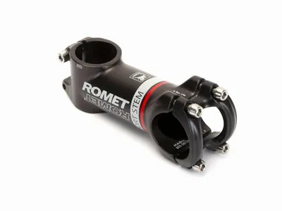 Produktbild von Romet Ahead Vorbau 1 1/8 Zoll 90 mm 31,8mm Lenkerklemmung 3D Aluminium °8 Romet, Rot-Schwarz