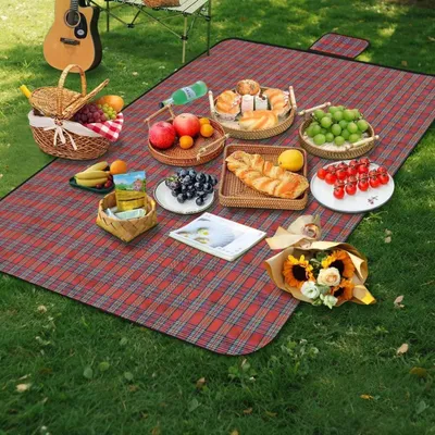 Productafbeelding van Picknickdeken, 150 x 200 cm, rood met strepen, waterdicht, opvouwbaar, draagbaar
