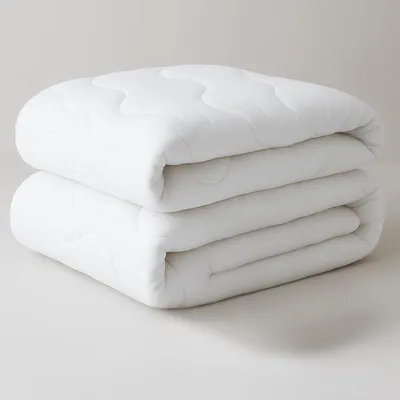 Produktbild von EVAN BROWNS® Bettdecke - Sommerdecke - dünne Decke atmungsaktiv und pflegeleicht - Steppdecke ideal für heiße Sommer Nächte - Größe: 220x240cm