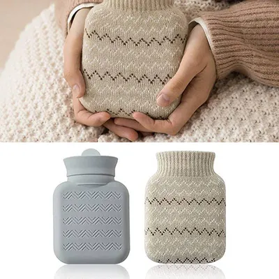 Produktbild von Wärmflasche mit Bezug,Wärmflasche mit Strickbezug,Abnehmbare und Waschbare Wärmebeutel,Hot Water Bottle für Erwachsene & Kinder Winterheizung, grau, 320 ML