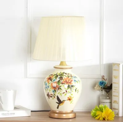 Zdjęcie produktu dla Fine Asianliving Chińska lampa stołowa porcelanowa biały koliber ręcznie robiona - Corinne D30xH48cm