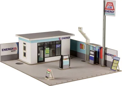 Immagine prodotto di Kit di montaggio in carta, scala 1/64, stazione di servizio, 11 cm (nuova edizione)