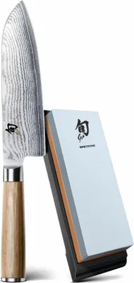 Produktbild von Kai Shun Classic White Set, 2-tlg., Santoku, Messer, Schleifstein, Küchenmesser, DM0702W-W24