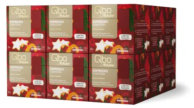 Produktbild von Tchibo Qbo Kaffeekapseln, Flavoured Espresso mit Zimtstern, 144 Stück Limited Edition, süß und würzig im Geschmack mit natürlichen Aromen von Zimt und Nüssen, Trommelröstung, 7/10 Intensität