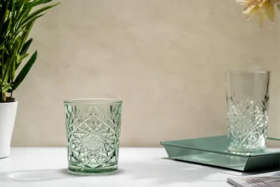 Produktbild von Hobstar Trinkgläser, 6er-Set – Grün – 355 ml / 35,5 cl – Vintage-Schliffdesign – spülmaschinenfest – hochwertiges Glas