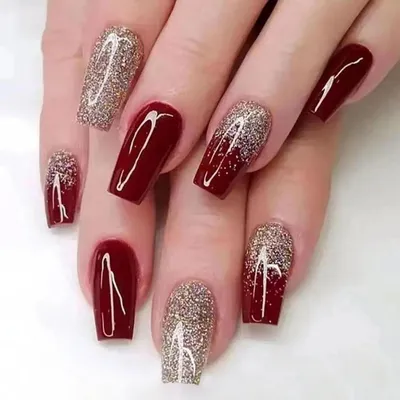 Image de Ongles artificiels à coller, modèles courts, style cercueil, couleur rouge brillante avec paillettes, lot de 24 pièces