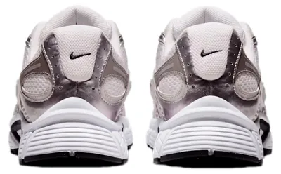 Produktbild von Nike Sportschuhe V5 RNR Sneaker