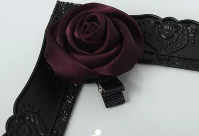 Produktbild von Rosen Haarklammer Blüten in der Farbe Lila