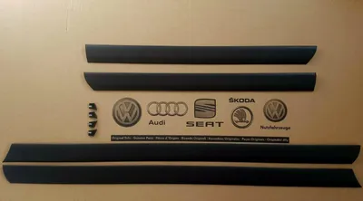 Zdjęcie produktu dla Listwy ozdobne drzwi, komplet 4 sztuki, oryginalne, lewe i prawe, do Audi 100 A6 C4, lata produkcji 1991-1997