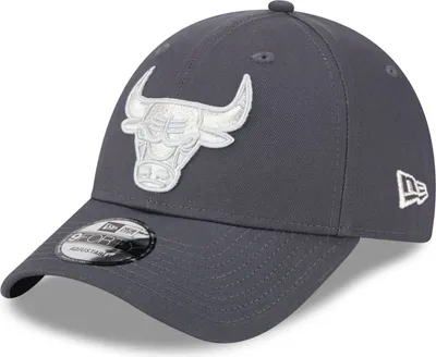 Produktbild von New Era 9Forty Strapback Cap - METALLIC Chicago Bulls