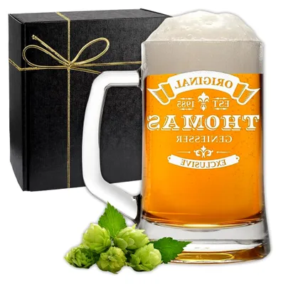 Produktbild von Bierkrug 0,5 L - Personalisierbar mit Name und Jahreszahl - Graviertes Bierseidel als Geschenk für Geburtstag oder Weihnachten - Bierglas für Männer