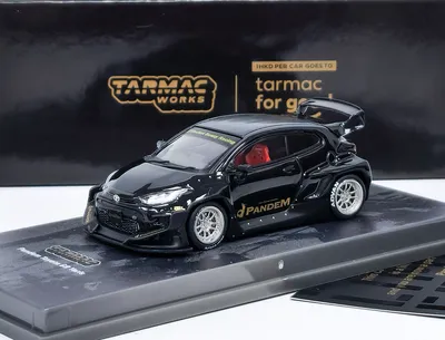 Produktbild von Toyota GR Yaris Pande schwarz TARMAC 1:64