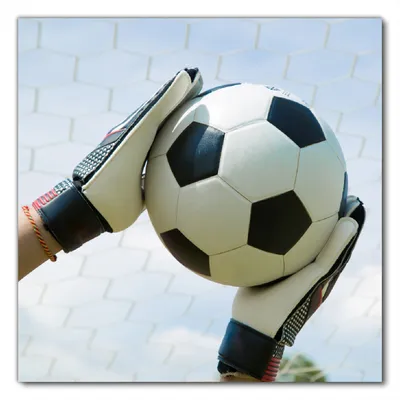 Produktbild von Wallario selbstklebende Möbelfolie/ Tischdecke für Innen und Außen, Größe: 80 x 80 cm - Fußball - Torwart im Tor vor blauem Himmel