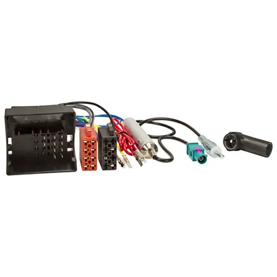 Produktbild von Radio Adapter Kabel kompatibel mit Audi Skoda Seat VW Quadlock auf ISO + Antennenadapter mit Phantomeinspeisung Fakra auf DIN oder ISO