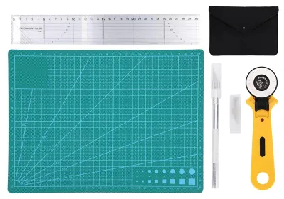 5-teiliges Schneidwerkzeug-Set mit Matte, Lineal & Rollschneider