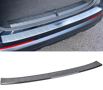 Zdjęcie produktu dla Nakładka ochronna na próg bagażnika ze stali nierdzewnej Premium czarna do BMW X1 U11 od 2022