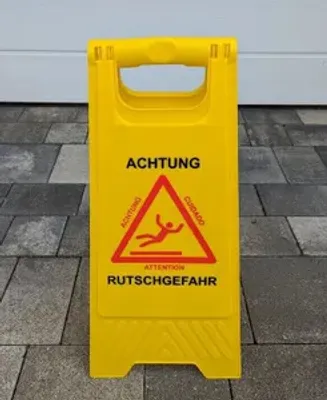 Produktbild von 2 Stück Warnschild ACHTUNG RUTSCHGEFAHR klappbar Schild Aufsteller Gelb Warnaufsteller