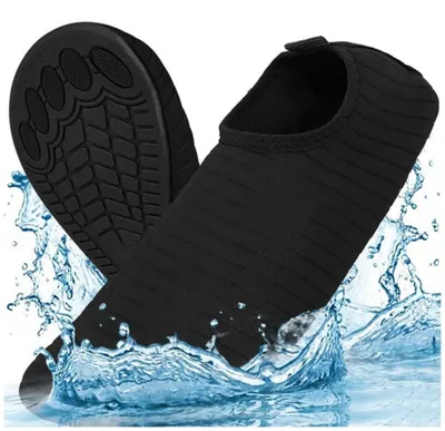Image de Chaussures d'eau noires, pointure 36, antidérapantes, séchage rapide