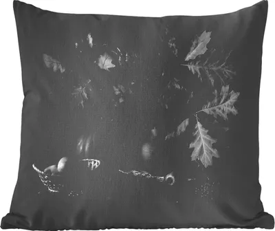 Produktbild von MuchoWow® Zierkissen Sofakissen Wohnzimmer Dekokissen 45x45 cm Stilleben - Blätter - Kürbis - Schlafpolster - Polster für das Sofa