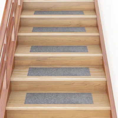 Immagine prodotto di The Living Store Tappetini autoadesivi per scale 15 pezzi 76x20 cm Grigio chiaro