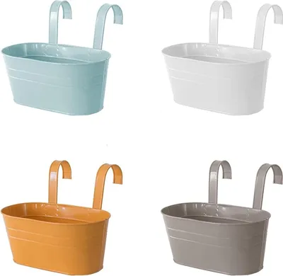 Immagine prodotto di 4 vasi per piante sospese in metallo - Ideale per balcone e giardino