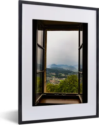 Produktbild von MuchoWow® MuchoWow® Gerahmtes Poster Blick auf die in Nebel gehüllten Berge 30x40 cm - Poster mit zchwarzem Bilderrahmen - Wandposter Schlafzimmer