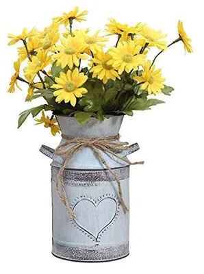 Image de Petits vases en forme de cœur, de couleur grise, pour la décoration intérieure