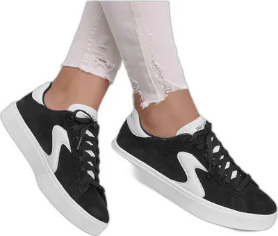 Obrázok produktu pre Skechers Sneakers 10070-455410 in Black color size 37