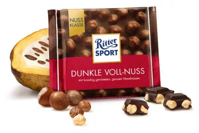 Produktbild von Ritter Sport Dunkle Voll Nuss mit vielen und ganzen Haselnüsse 100g