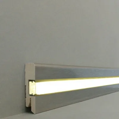 Produktbild von Sockelleiste MDF 16 x 58 mm Metallic Edelstahl Nachbildung Fußleiste