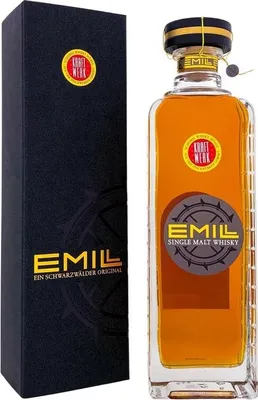 Produktbild von Emill Kraftwerk Single Malt + Box 700ml 58,7% Vol.