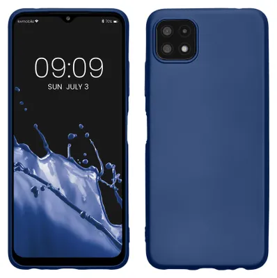 Produktbild von kwmobile Handyhülle für Samsung Galaxy A22 5G Hülle - Silikon Case metallisch schimmernd - Schutzhülle Cover - Metallic Blau