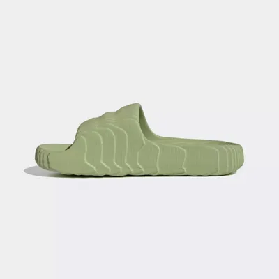 Produktbild von Adidas Adilette 22 Magic Lime Gr. 44 1/2