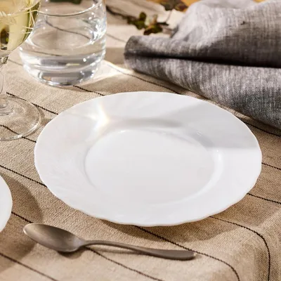 Produktbild von Trianon-Dessertteller aus Opal, 6er-Set, 19,5 cm, für Mikrowelle und Kühlschrank geeignet, recycelbar