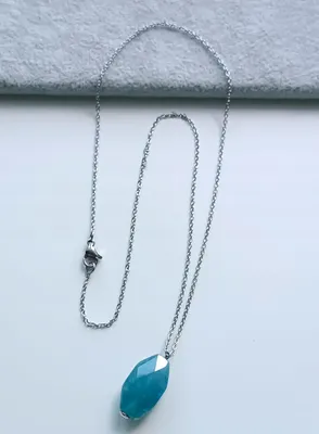 Produktbild von BLAUER RAKETENSTEIN BERGKRISTALL BLAUER KRAFTTALISMAN HIT 45+5 cm