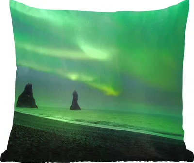 Produktbild von MuchoWow® Zierkissen Sofakissen Wohnzimmer Dekokissen 60x60 cm Nordlichter - Meer - Island - Sitzfläche - Foto Polster