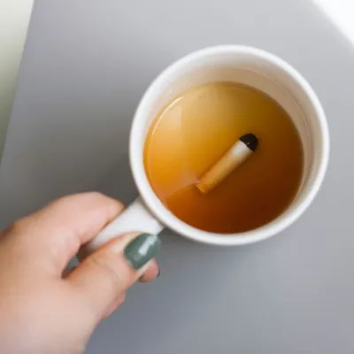 Produktbild von ThumbsUp! Tasse "Zigarette" 300ml weiß