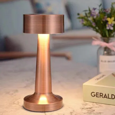 Immagine prodotto di Lampada da tavolo color oro rosa, lampada da lettura senza fili, luminosità regolabile su 3 livelli, per camera da letto, soggiorno, sala da pranzo e ufficio.
