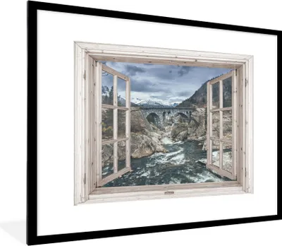 Produktbild von MuchoWow® Gerahmtes Poster Aussicht - Brücke - Wasser 80x60 cm - Poster mit Schwarzem Bilderrahmen Wandposter Rahmen Foto Bilder - Schlafzimmer-Dekorationen - Fotoposter