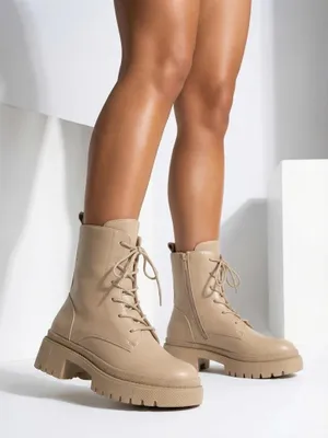 Produktbild von Royalfashion Women's Bumalo Schnürstiefel, Größe 37