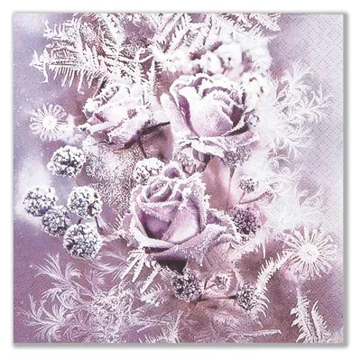 Das Bild zeigt zart gefrostete Rosen und Beeren in einem winterlichen Arrangement mit filigranen Eiskristallen und Farnen in sanften Pastelltönen die eine zauberhafte frostige Atmosphäre schaffen